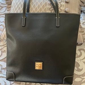 DOONEY & BOURKE LEATHER TOTE